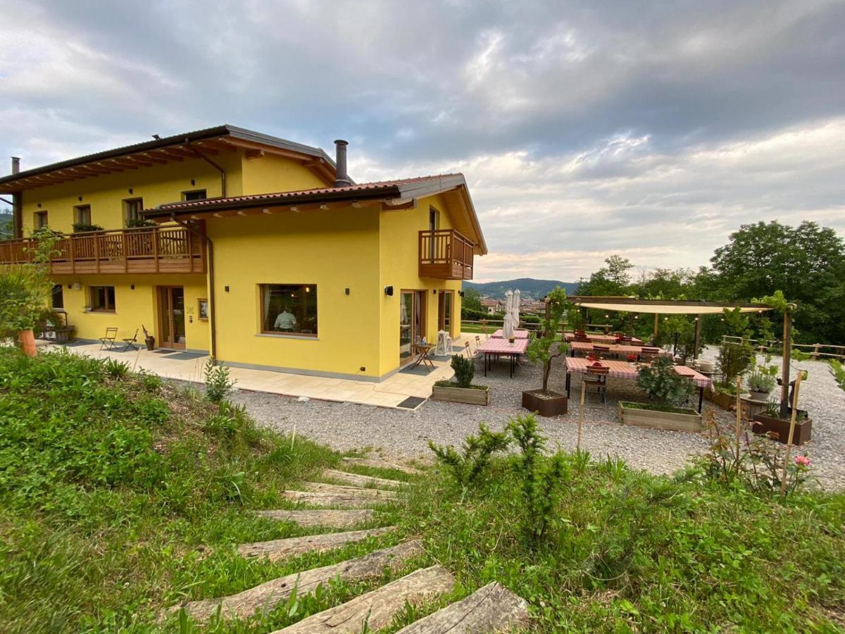 Agriturismo La Soglia Del Parco Ranica Exteriör bild