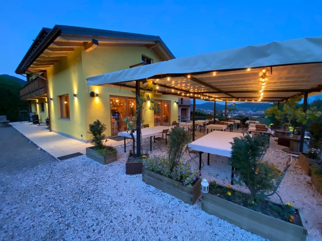 Agriturismo La Soglia Del Parco Ranica Exteriör bild