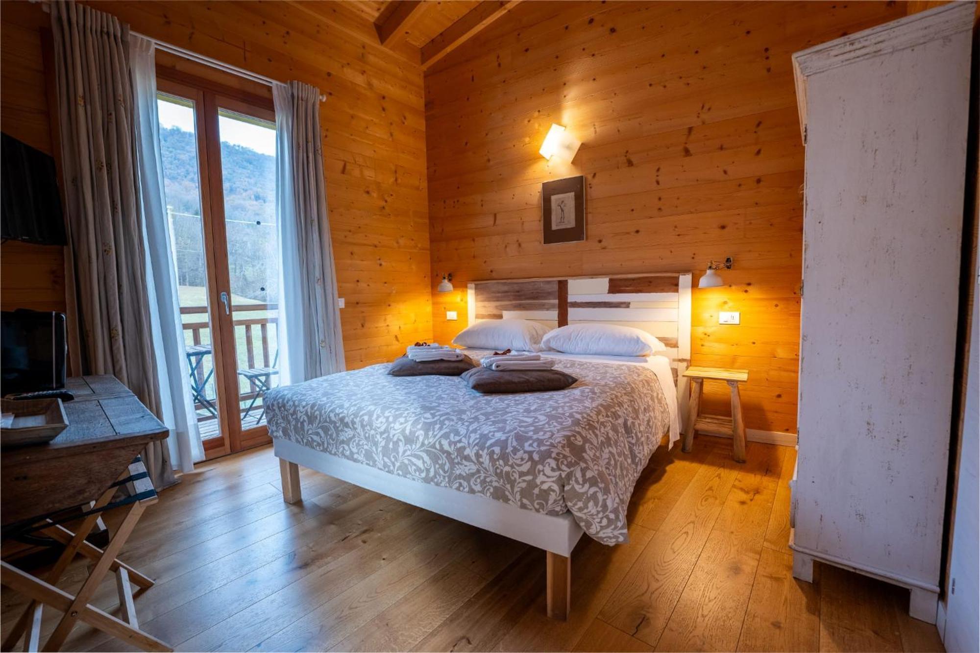 Agriturismo La Soglia Del Parco Ranica Exteriör bild