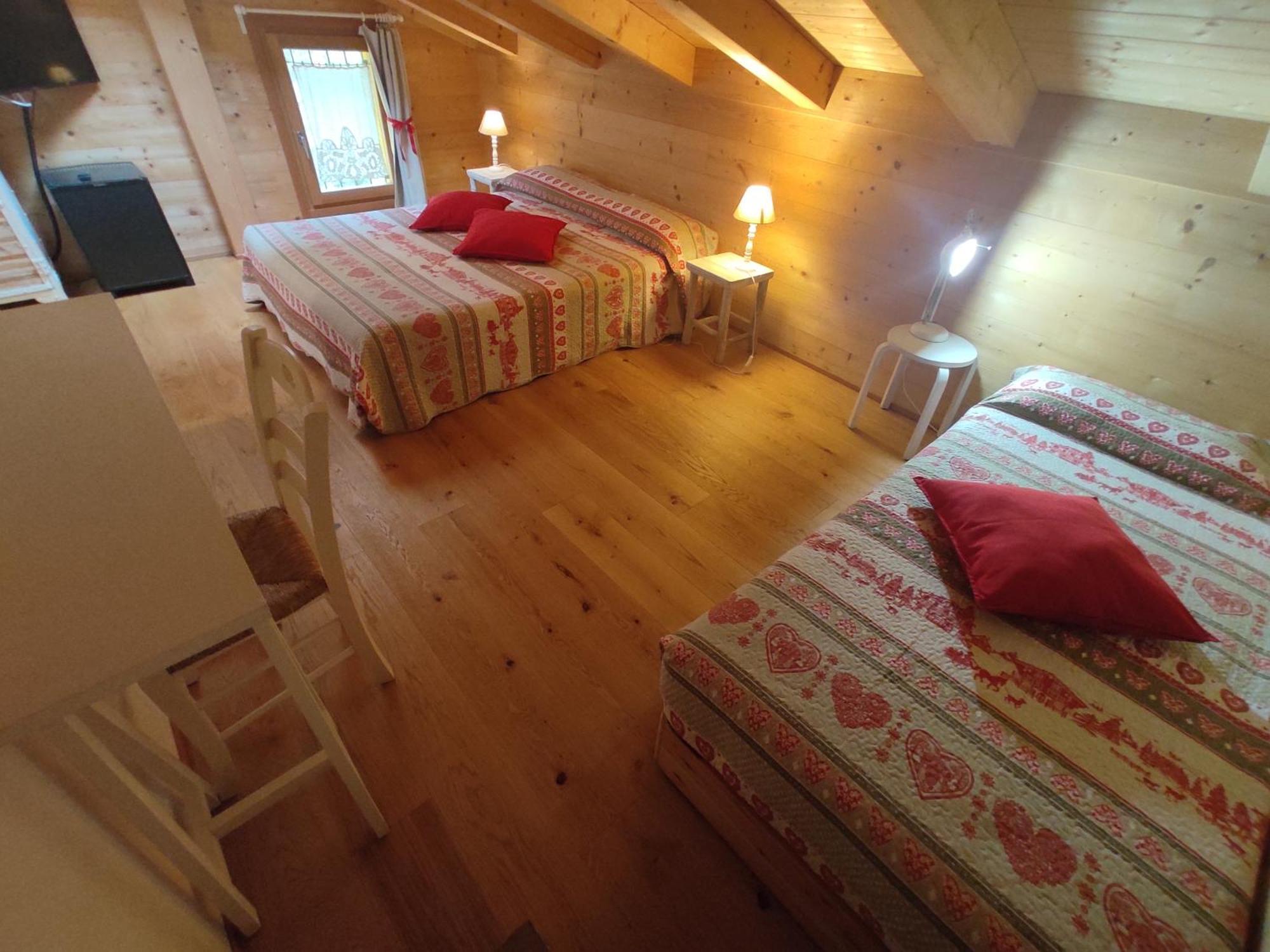 Agriturismo La Soglia Del Parco Ranica Exteriör bild