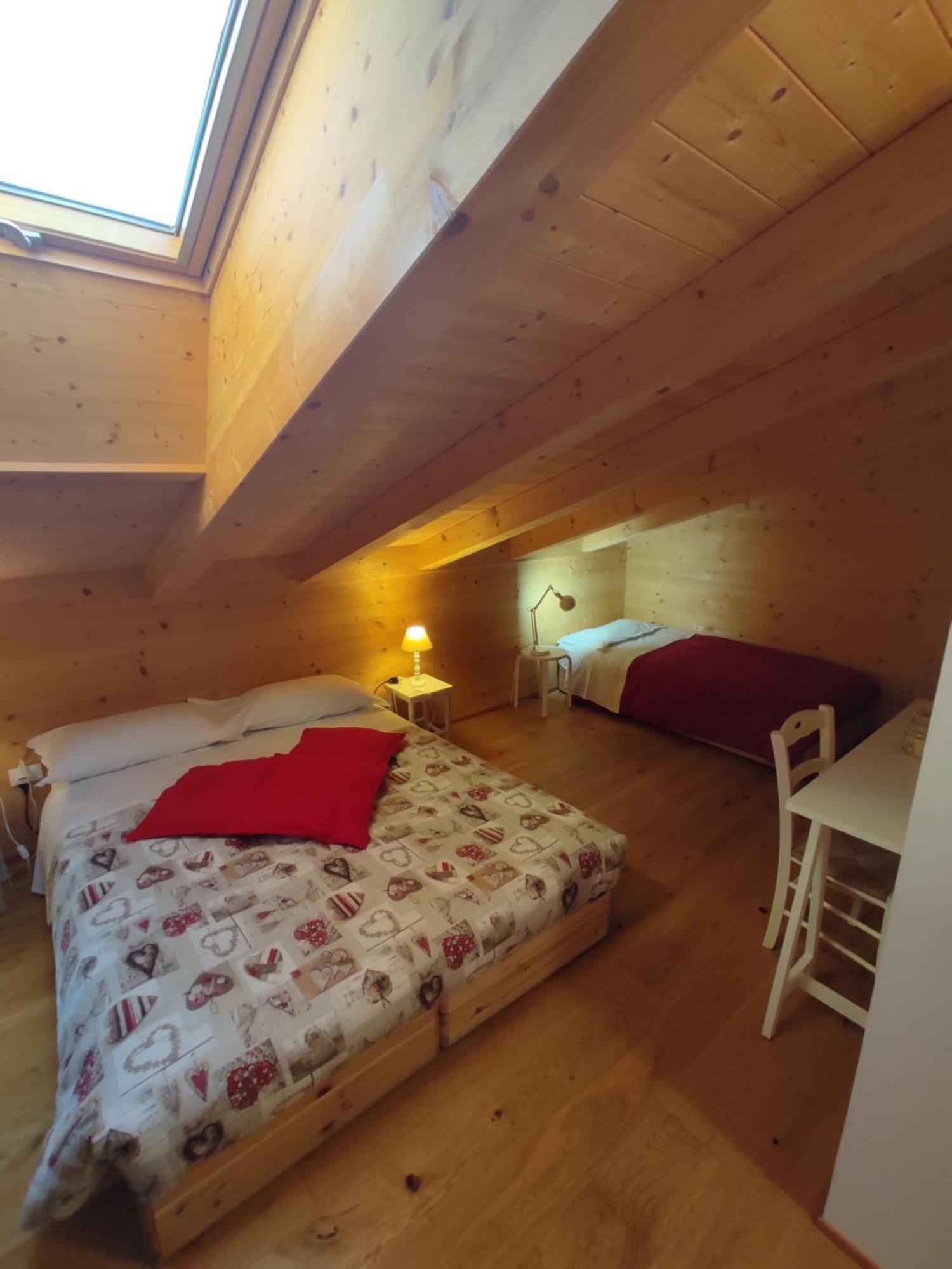 Agriturismo La Soglia Del Parco Ranica Rum bild